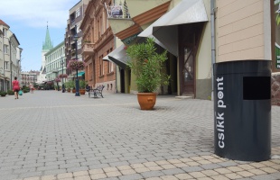 Új csikk-pontok a néhány belvárosi dohányzóhelyen