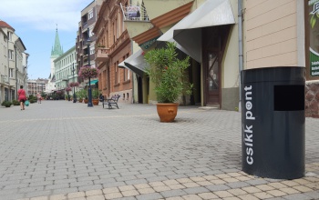 Új csikk-pontok a néhány belvárosi dohányzóhelyen