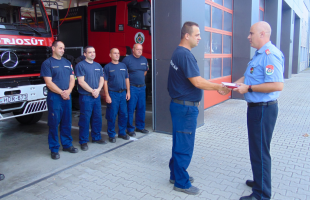 Szolgálati jeleket és születésnapi köszöntéseket adtak át a somogyi tűzoltóknál