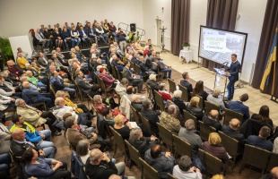 Országos körúton hirdetik a nemzeti konzultáció fontosságát