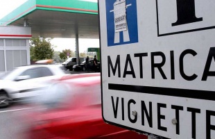 Szünetel az e-matrica és az e-útdíj értékesítés vasárnap hajnalban