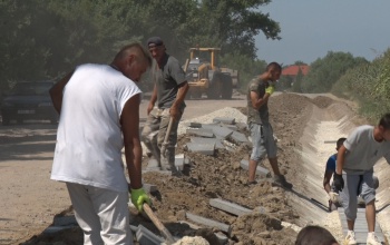 Készül a szilárd burkolat a Füredi szőlőhegyre és a Desedára