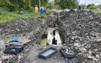Újabb szakaszai kerültek elő a kaposvári vár palánkfalának - videó