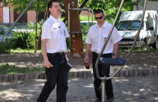 Közterület-felügyelők ellenőrzik a játszótereket