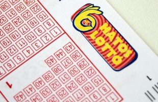 Kihúzták a Hatos lottó nyerőszámait