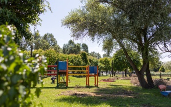 Az önkormányzat újítja fel a Tesco melletti játszóteret