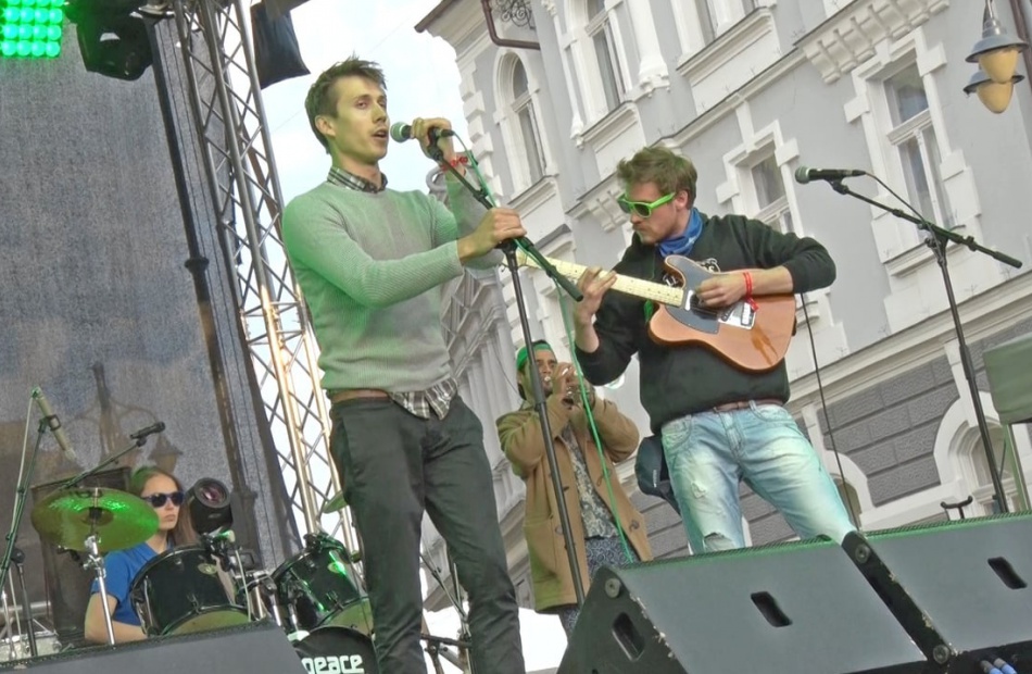 Tehetség + szenvedély + örömzene = Uray osztály koncert