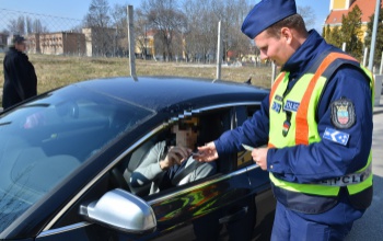 Sokan akadtak fenn a rendőri ellenőrzésen