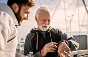Okoseszközök, amelyek megkönnyítik az idősebbek mindennapjait