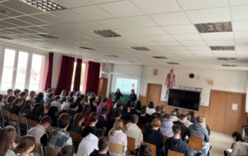 Drogprevenciós előadások a nagyatádi gimnáziumban