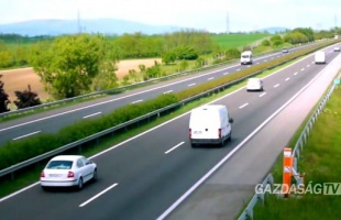 15 százalékos visszaesés az e-matrica vásárlásban