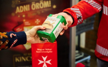 Több mint kétszáz tonna élelmiszer gyűlt össze az Adni öröm! akcióban