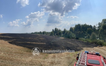 Viharkárokhoz, balesethez, tarlótűzhöz riasztották a somogyi tűzoltókat az elmúlt hétvégén