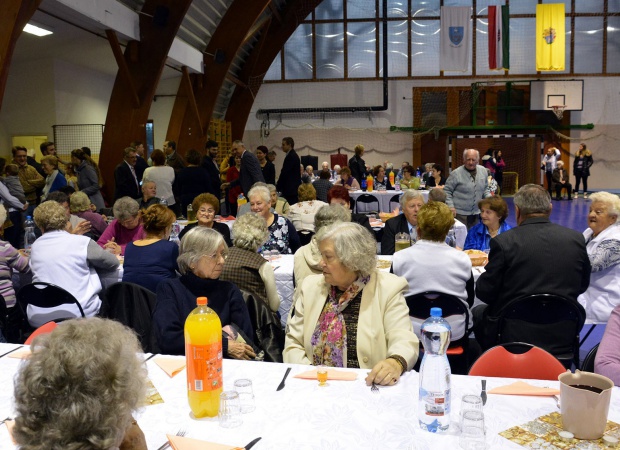 A kaposfüredi idősek is ünnepeltek