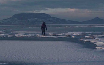Tanulságos minifilm  a befagyott Balatonon