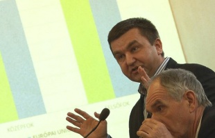 Czomba Sándor: Kaposvár pozitív példa a foglalkoztatásban