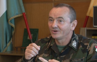 Bárdos Antal ezredes: nem papírkatonák vagyunk