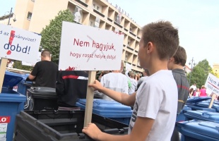 Kukaforradalom Kaposváron avagy a szelektív csetepaté