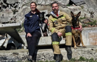 Hétvégén tartják a világ legmagasabb szintű mentőkutya vizsgáját - A HUNOR K9 is részt vesz rajta