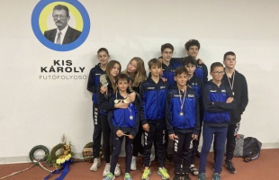 KASI-s atlétikai érmek Pápáról
