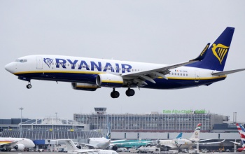 Magyarországi járatokat szüntetett meg a Ryanair