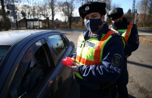 Malaca lett a szabályosan közlekedő autósoknak Somogyban