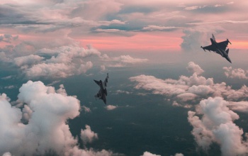 Zajos lesz az ég Kaposvár felett a napokban, mert Gripen pilóták gyakorlatoznak