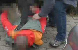 Egy kaposvári férfi halálos fenyegetéssel akart pénzt kizsarolni