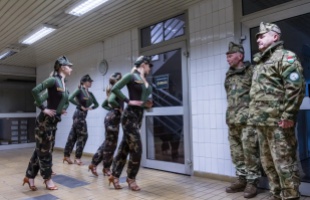 Az Ametiszt TSE lépett fel a zalaegerszegi toborzó iroda megnyitóján