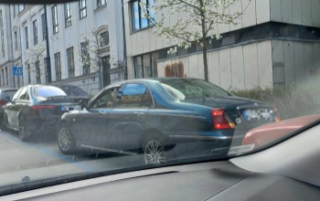 Megoldotta a parkolást