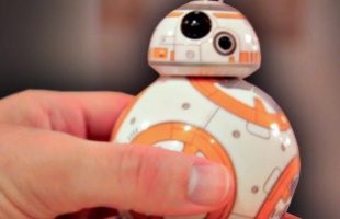 Star Wars invázió a karácsonyi polcokon