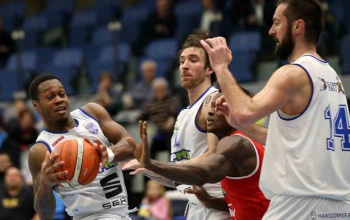 Kosárlabda: két ponttal nyert a Szeged