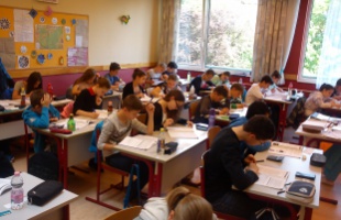 Országos kompetenciamérés lesz szerdán az iskolákban