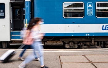 Tovább szigorít a Volánbusz és a MÁV