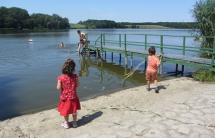 Megfelelő a vízminőség a hazai szabadvízi fürdőhelyeken