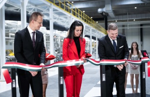 Átadták a Hell Energy 80 milliárd forint értékű kapacitásbővítő beruházását