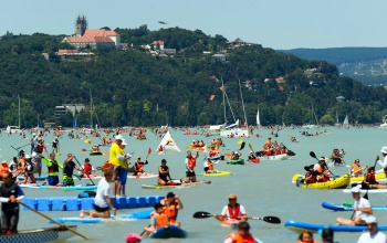 Szombaton lesz a Balaton-átevezés – ha az időjárás is úgy akarja