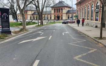 Két éve elkészült, de még mindig nagy a katyvasz a Dózsa György utca végén