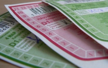 Autópálya-matricák: új kategória a buszokra és lakóautókra