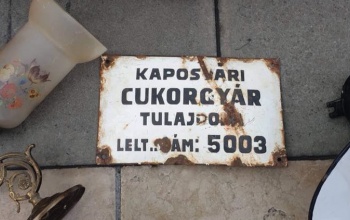 Egy darab kaposvári történelem egy szlovéniai bolhapiacon