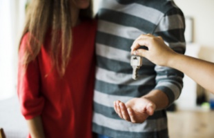 Az átlagosnál erősebb decemberrel zárhat az ingatlanpiac
