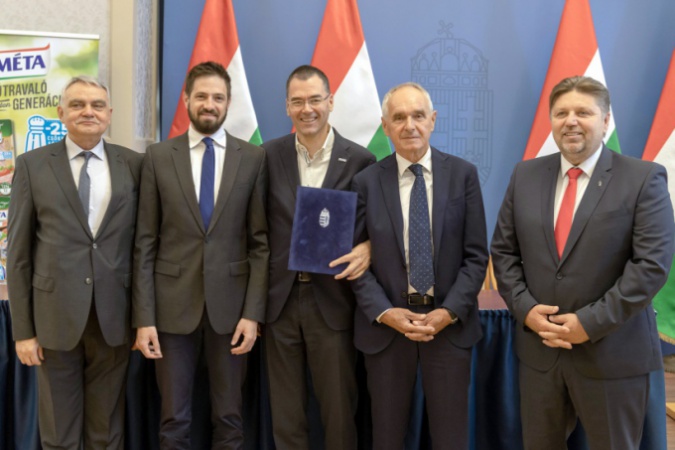 Öt éve kötött megállapodást a kormánnyal a Kométa