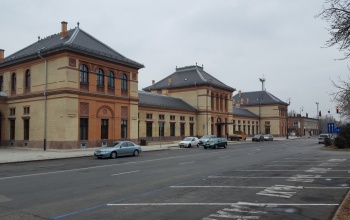 Kívülről szép lett a vasútállomás
