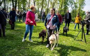 Vakvezető kutyák mutatkoztak be Kaposváron