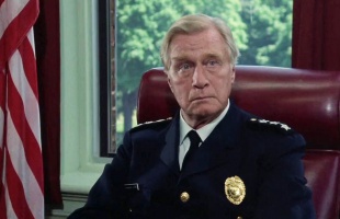 Meghalt George Gaynes, a Rendőrakadémia Lassard parancsnoka