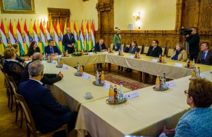 Kaposvári kiválóságokat köszöntöttek a Városházán