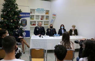 Az adventi időszakban is fontos a biztonság