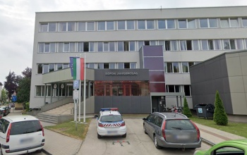 Kompromitáló fotókkal zsarolta szeretőjét egy férfi