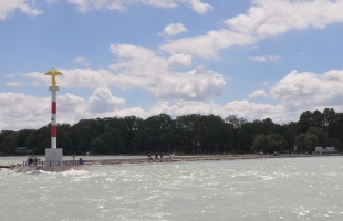 Milliárdok a Balaton vízleeresztésének javítására