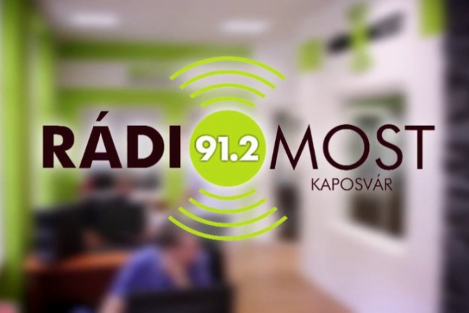 Szól a rádió!